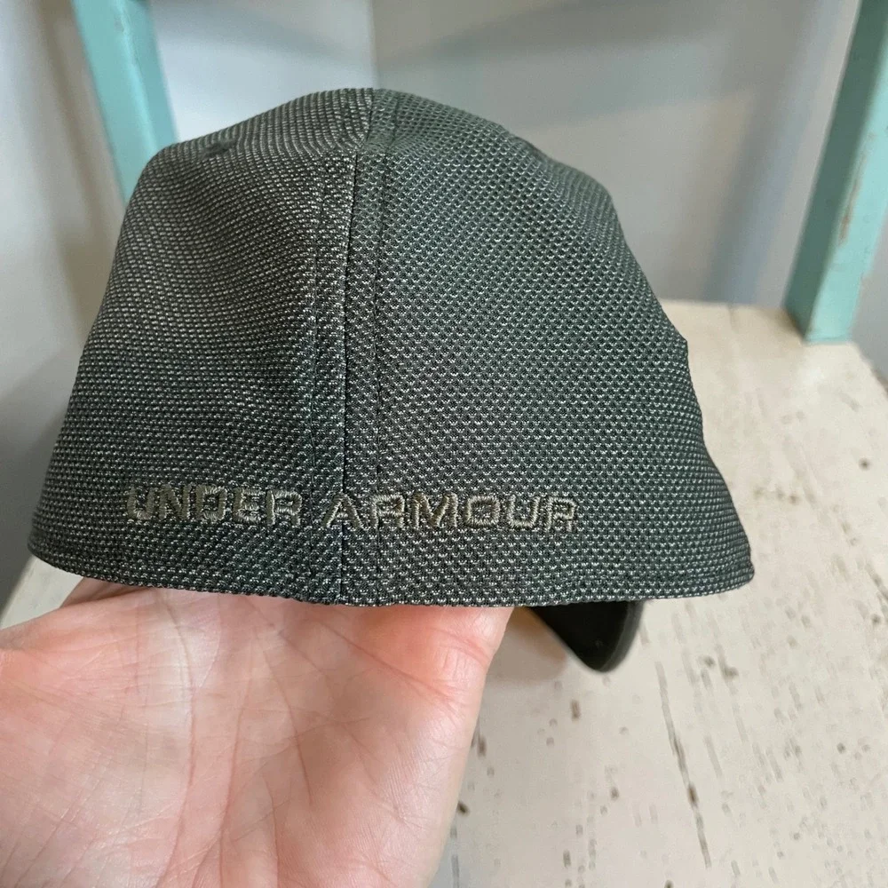 Under Armour Boys Blitzing 3.0 Hat Olive Green S/M 1305037-310
